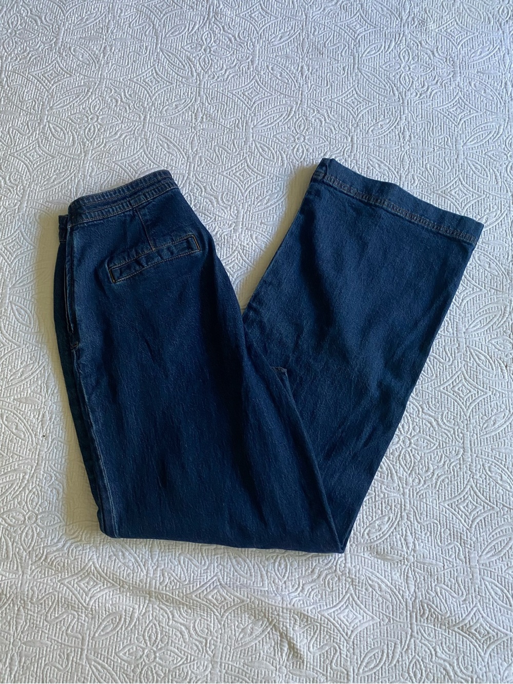 High-Rise Women's Dark Blue Jeans - Relaxed Straight